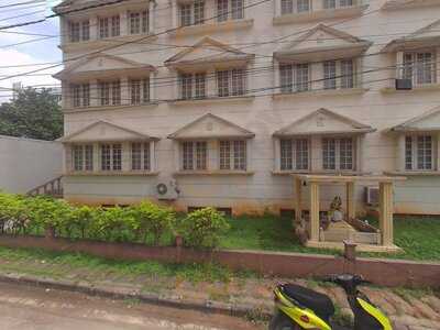 Hotel Ramanashree Brunton Restaurant