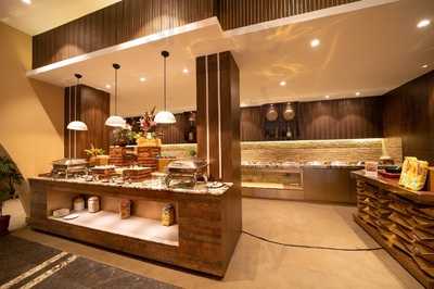 First Innings - Multicuisine Restaurant