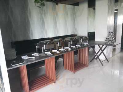 Baba's Paratha Express