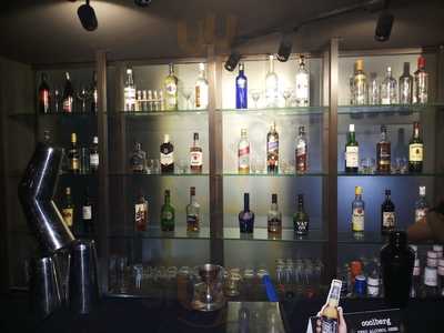 Baba's Paratha Express