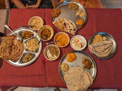 Gupta Veg Restaurant