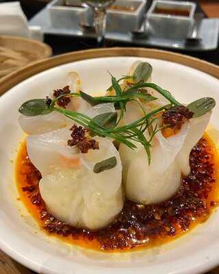 Youmee - Forum Shantiniketan