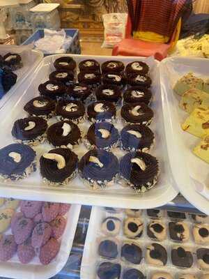 Nalin Chandra Das & Sons