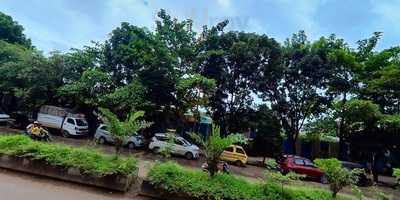 Khatri Bandhu Pot Ice Cream