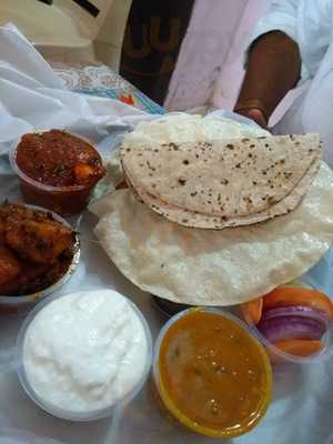 Manpasand Chat And Dhaba