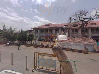 Krishna'z Food Plaza