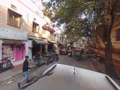 Sri Sairam's Chats & Juice Centre