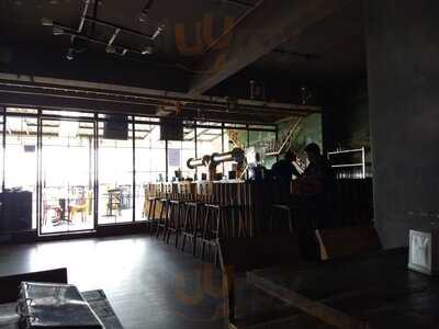 Brooks And Bonds Brewery