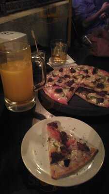 Brooks And Bonds Brewery