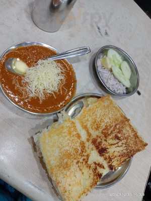 Rajendra Pavbhaji And Juice Bar