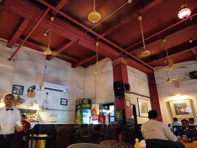 Bower Bar & Restaurant