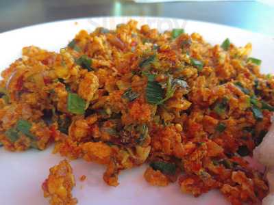 Roll House Restaurant