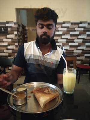 Om Shanti Restuarant