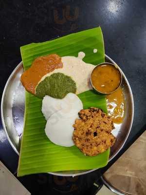 Hotel Foods Spot Restaurant