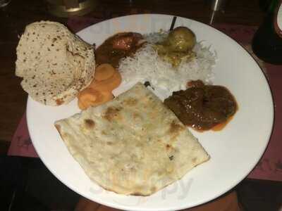 3bs – Buddies, Bar & Barbecues