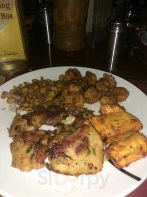 3bs – Buddies, Bar & Barbecues