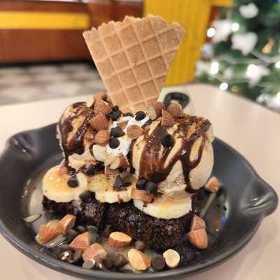 Polar Bear Ice Cream