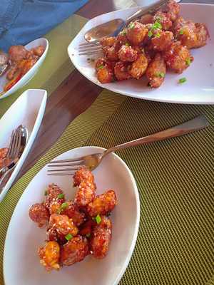 Tessa Restaurant & Bar