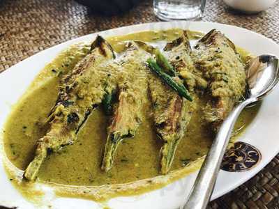 Tessa Restaurant & Bar