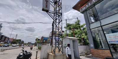 Hotel Thalapakattu Restaurant