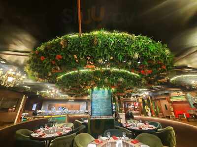 Annu's Lounge And Hookah Parlour