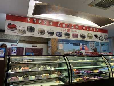 Adyar Bakery