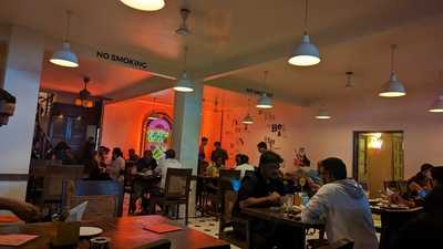 Boozers Bar And Kitchen