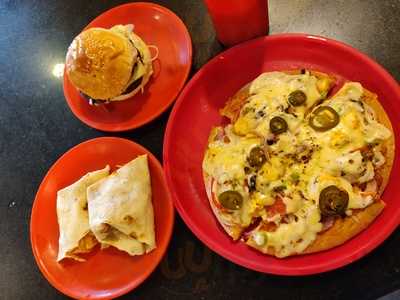 The Smiths Cafe And Bakery