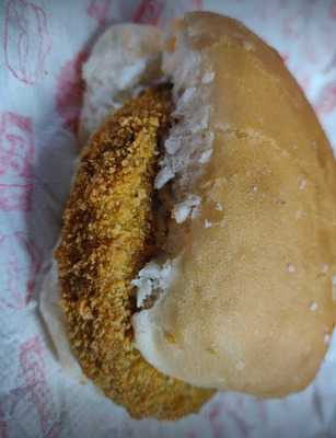 Goli Vada Pav No.1