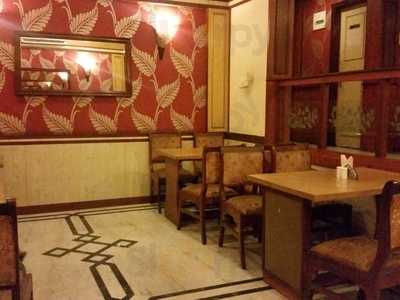 Raj Rasoi Restaurant