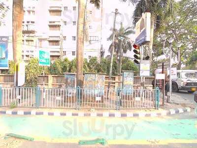 Bhooter Raja Dilobor