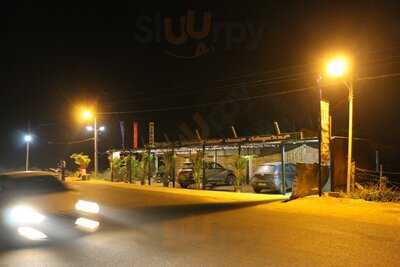 Wooden Table Restaurant