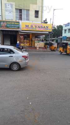 Vasan Sweets And Snacks