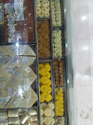 Ghanshyam Sweets