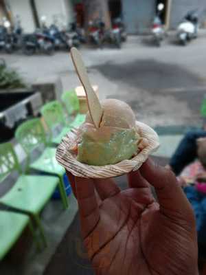 Mohan Ice Cream
