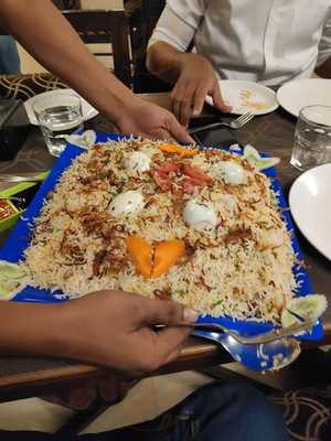 Hotel Yogi Garden Restaurant