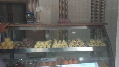 New Satyanarayana Mistana Bhandar