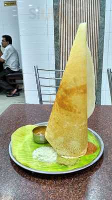 Shri Balaajee Bhavan