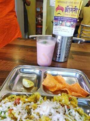 Shrimanti Misal & Snacks