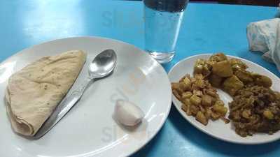 New Lake View Hotel And Restaurant