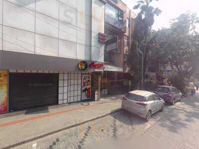 Zoroy Luxury Chocolates