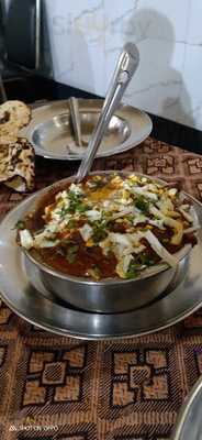 Khushboo Dum Biryani