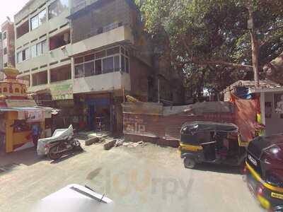 Gayatri Kachchi Dabeli & Sandwich