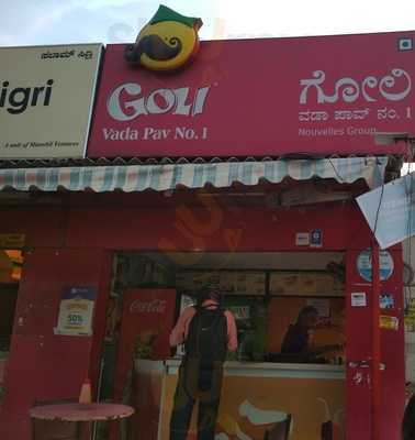 Goli Vada Pav No.1