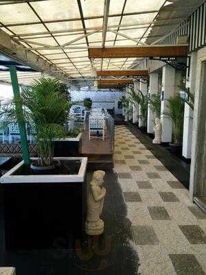 Elvis Lounge At Skye By Fruition Hotels