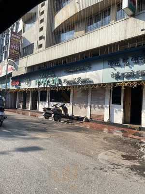 Hotel Pyasa Restaurant