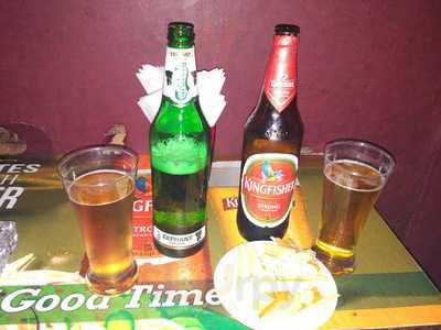 Paris Bar & Restaurant