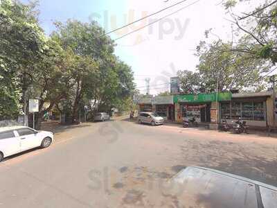 Chickinn Fried Chicken