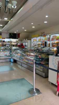 Chitale Bandhu Mithaiwale