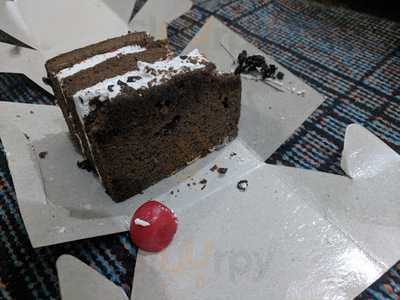 The Cake & Cream Factory